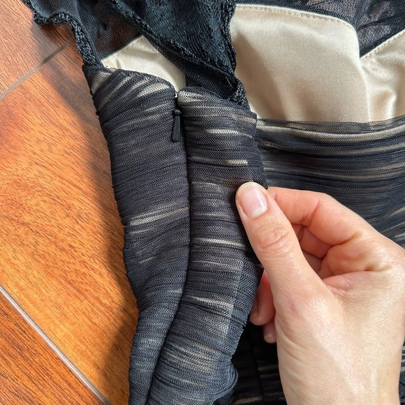 Sue Wong Knee Length Dress - Picture 4 of 7